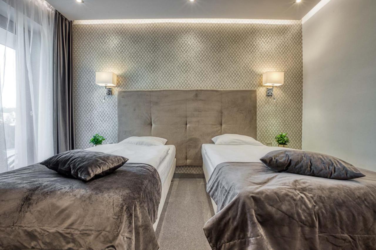 Hotel Biały Dom Rybnik  Buitenkant foto